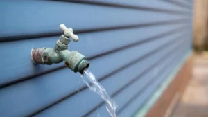 Fixing a Leaky Outdoor Faucet